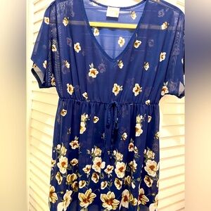 Siren Lily Maternity “Floral Sheer EmpireTie Blouse” Size Medium Navy/Ivory EUC